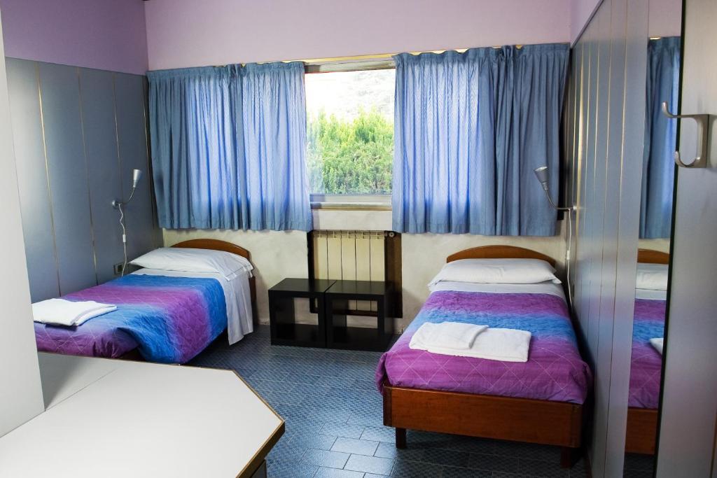 Hotel Maria Luisago Kamer foto
