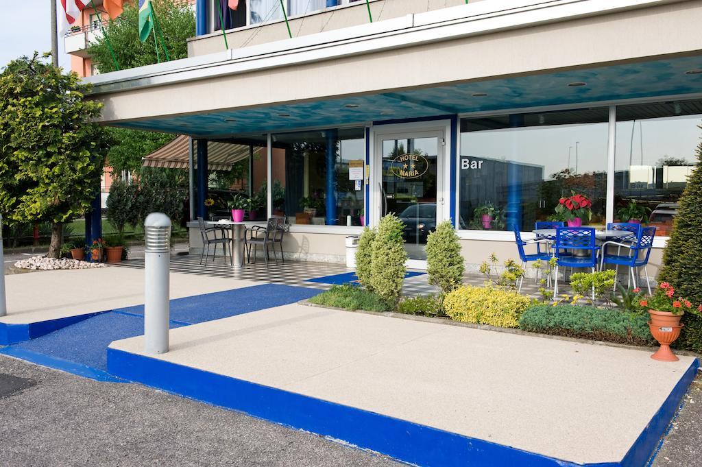 Hotel Maria Luisago Buitenkant foto
